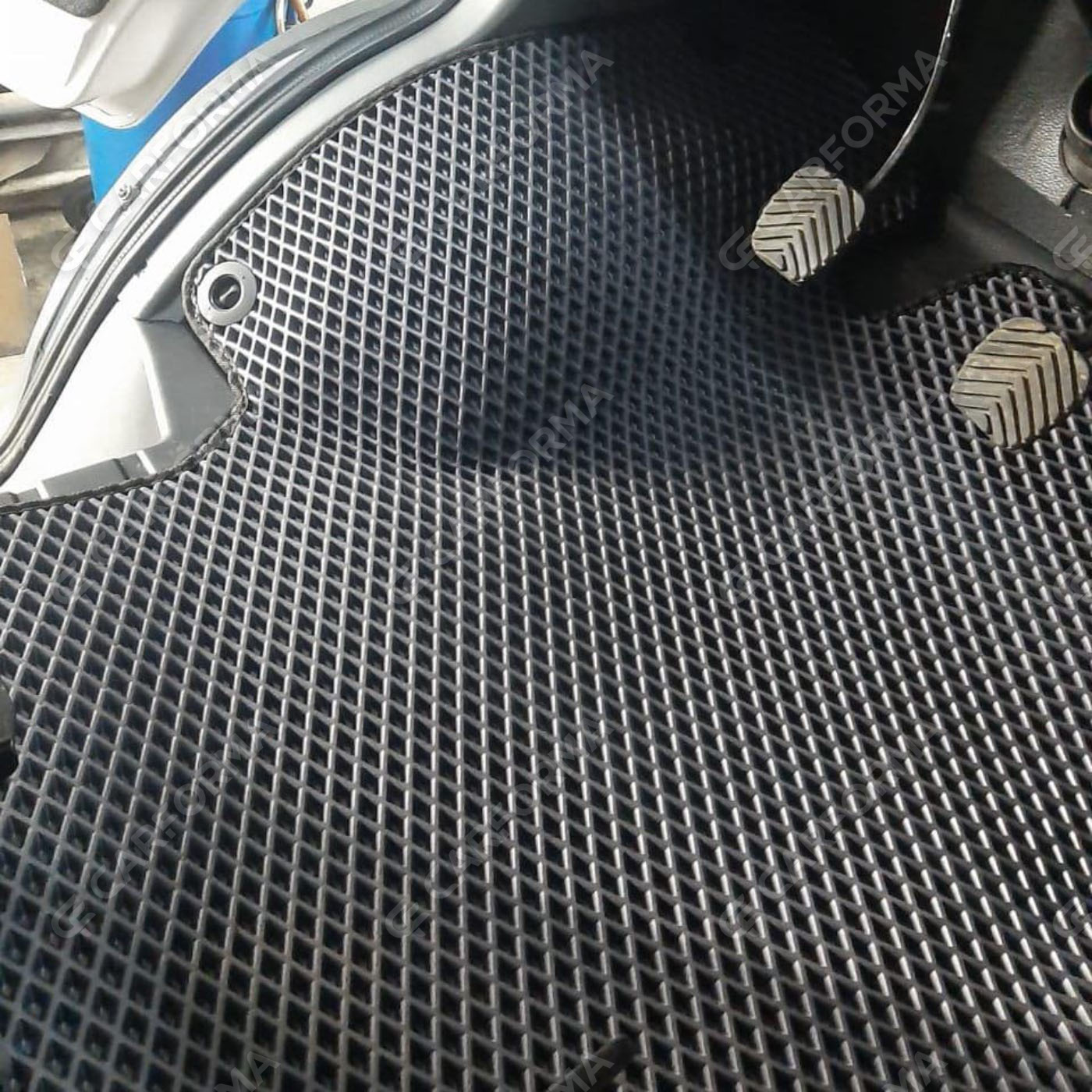 Коврики на ГАЗ Соболь Комби грузопассажирский 1998&nbsp;-&nbsp;2026 в Новороссийске