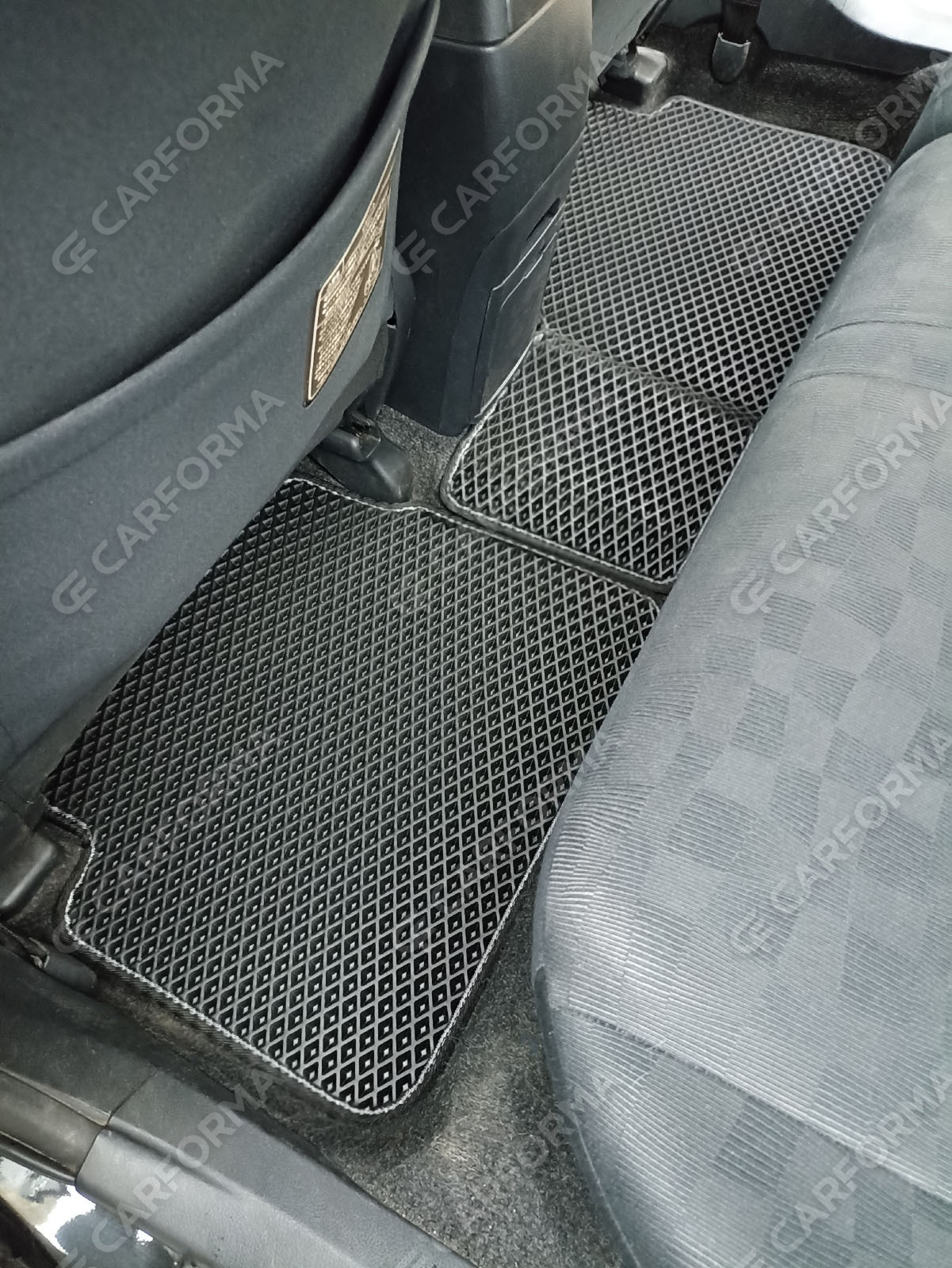 Ворсовые коврики на Toyota Corolla Fielder (E14) 2006&nbsp;-&nbsp;2012 в Новороссийске