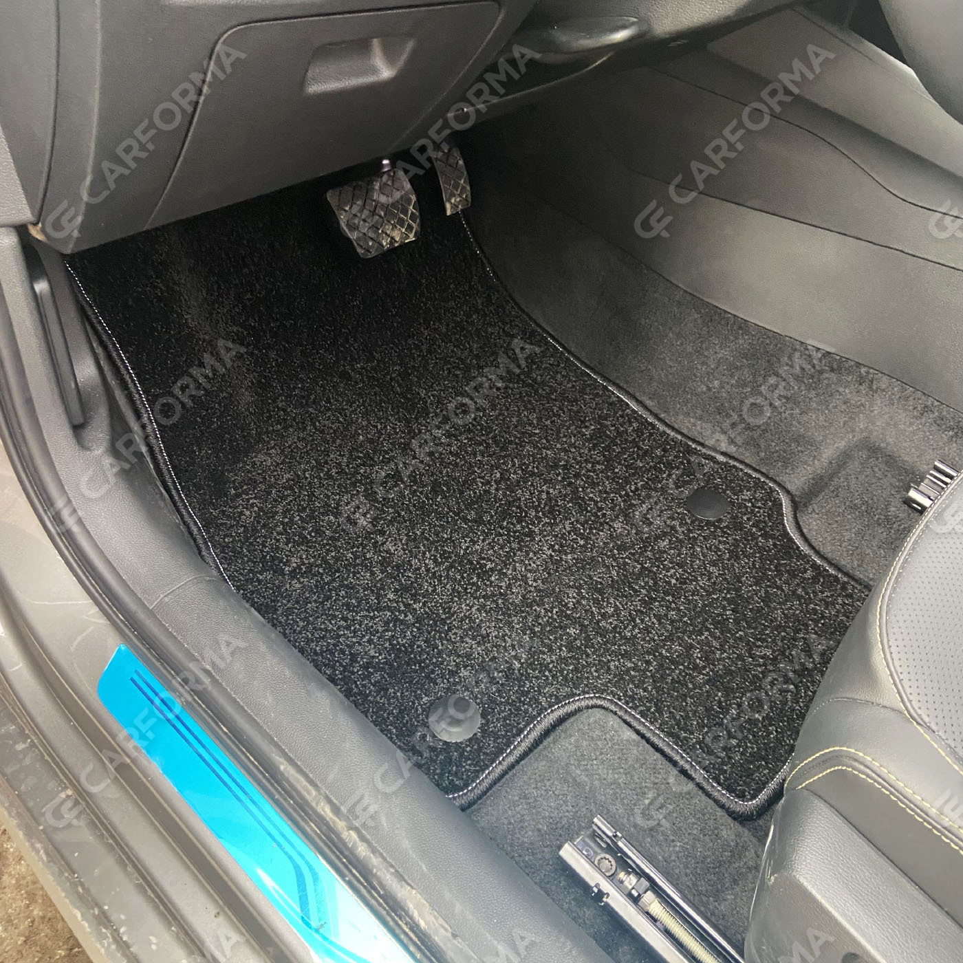 Ворсовые коврики на Audi Q2L 2016&nbsp;-&nbsp;2026 в Новороссийске