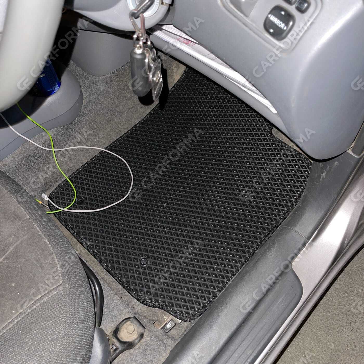 Ворсовые коврики на Toyota Vitz I 1998&nbsp;-&nbsp;2005 в Новороссийске