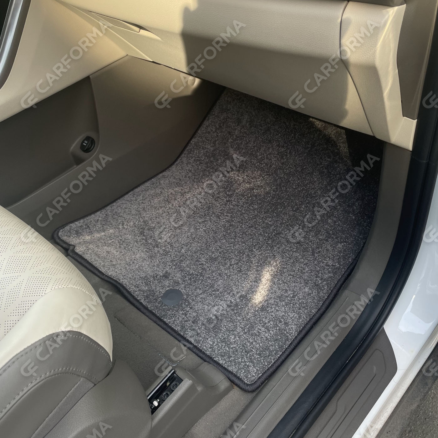 Ворсовые коврики на KIA Carnival IV 11 мест 2020&nbsp;-&nbsp;2026 в Новороссийске