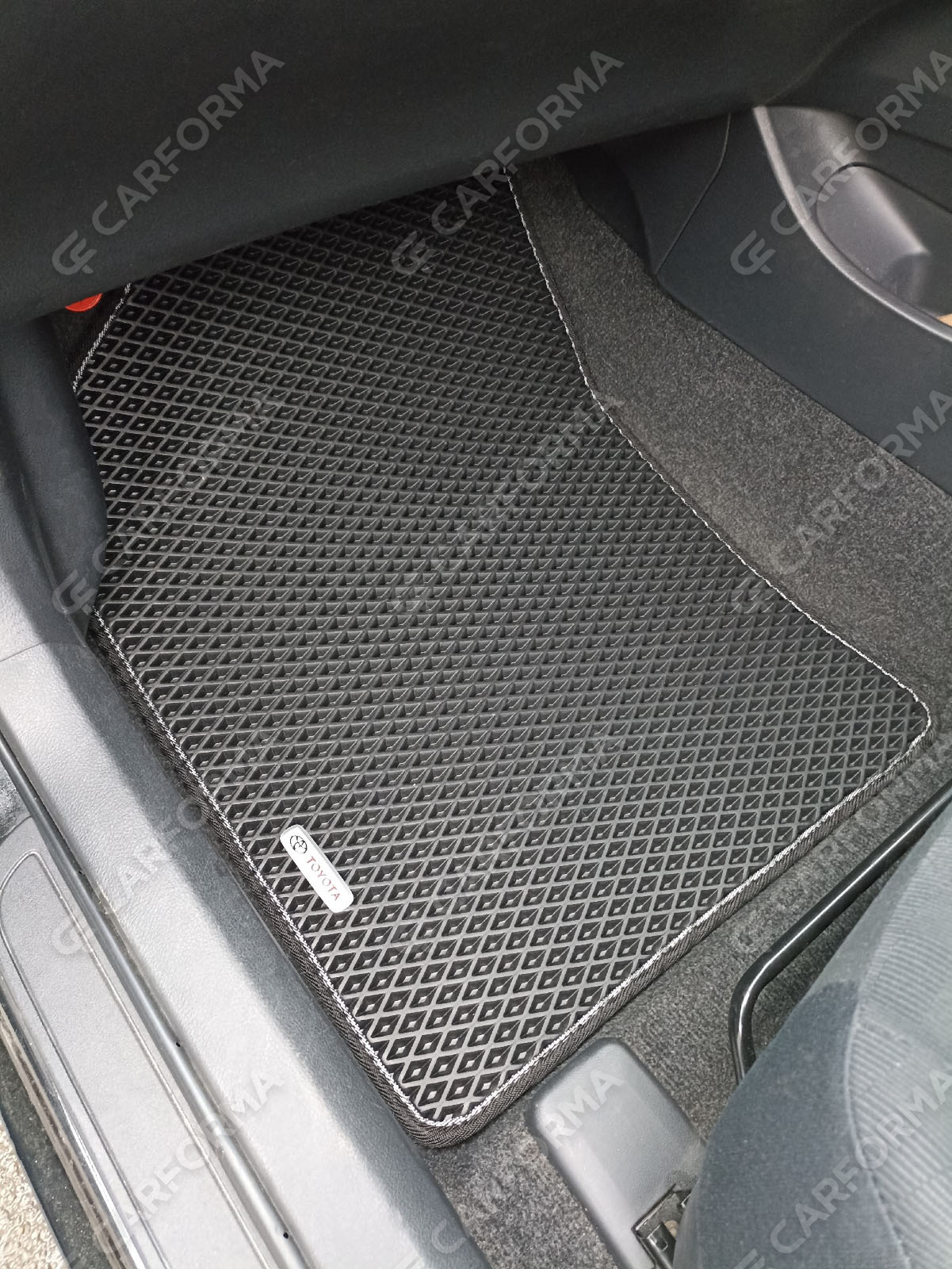 Ворсовые коврики на Toyota Corolla Axio (E14) 2006&nbsp;-&nbsp;2012 в Новороссийске