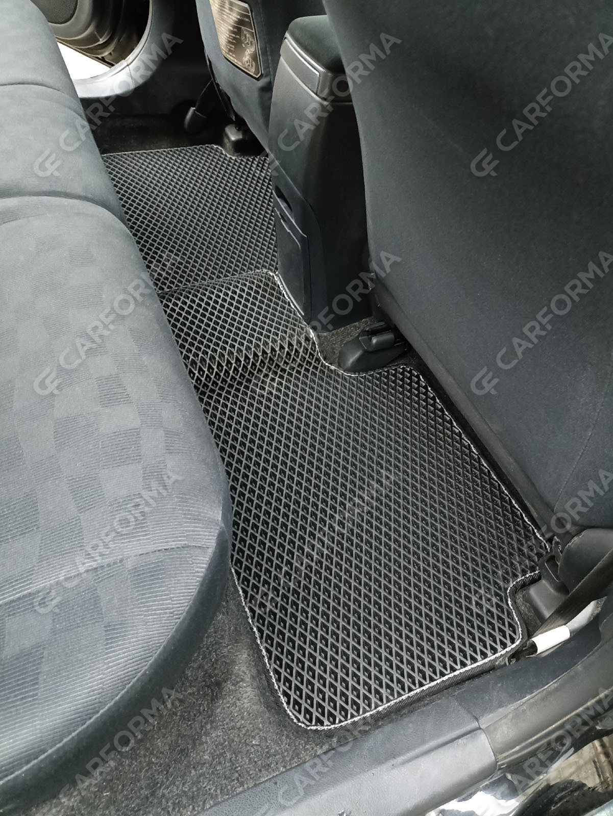 Ворсовые коврики на Toyota Corolla Fielder (E14) 2006&nbsp;-&nbsp;2012 в Новороссийске