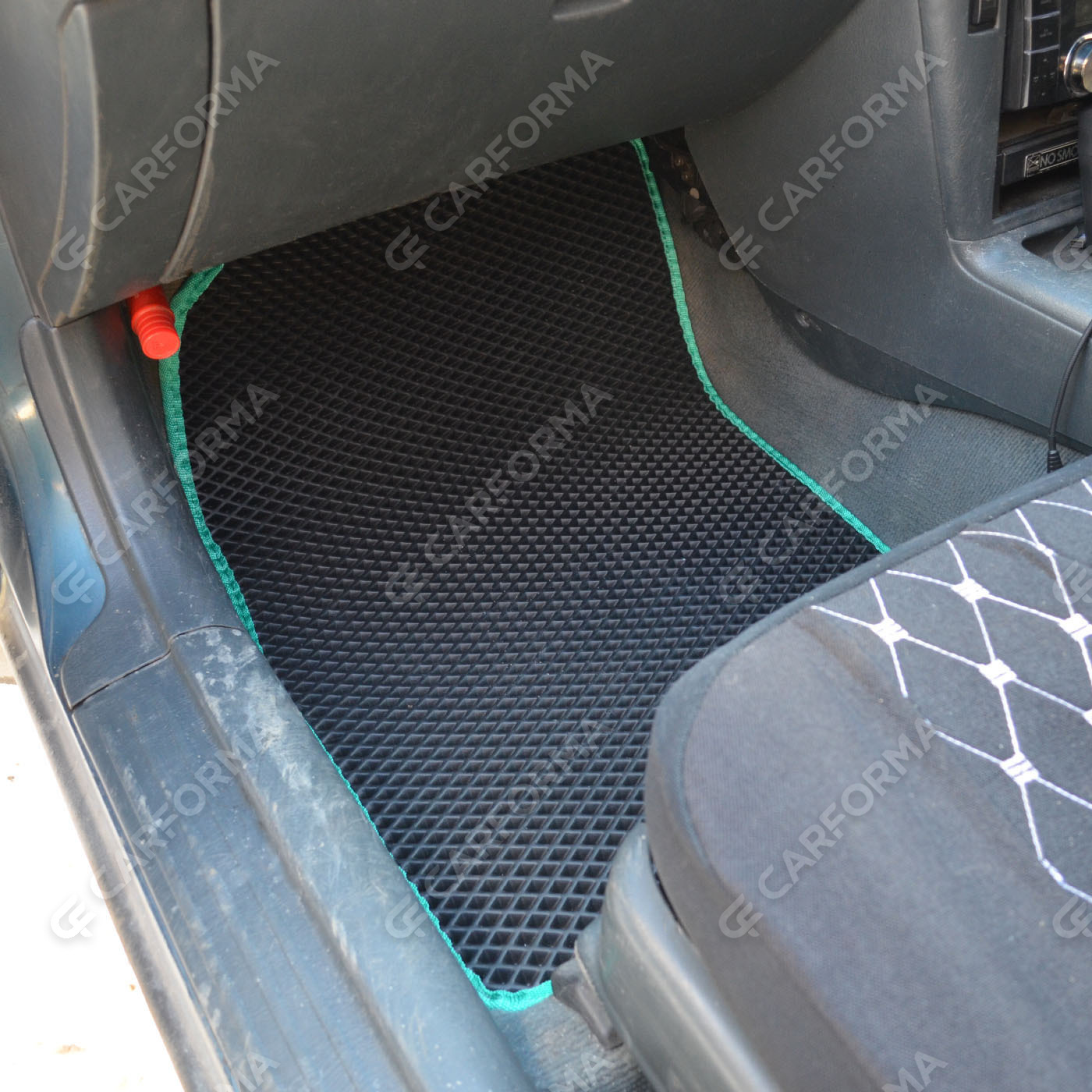 Коврики на Toyota Cynos (L50) 1995&nbsp;-&nbsp;1999 в Новороссийске