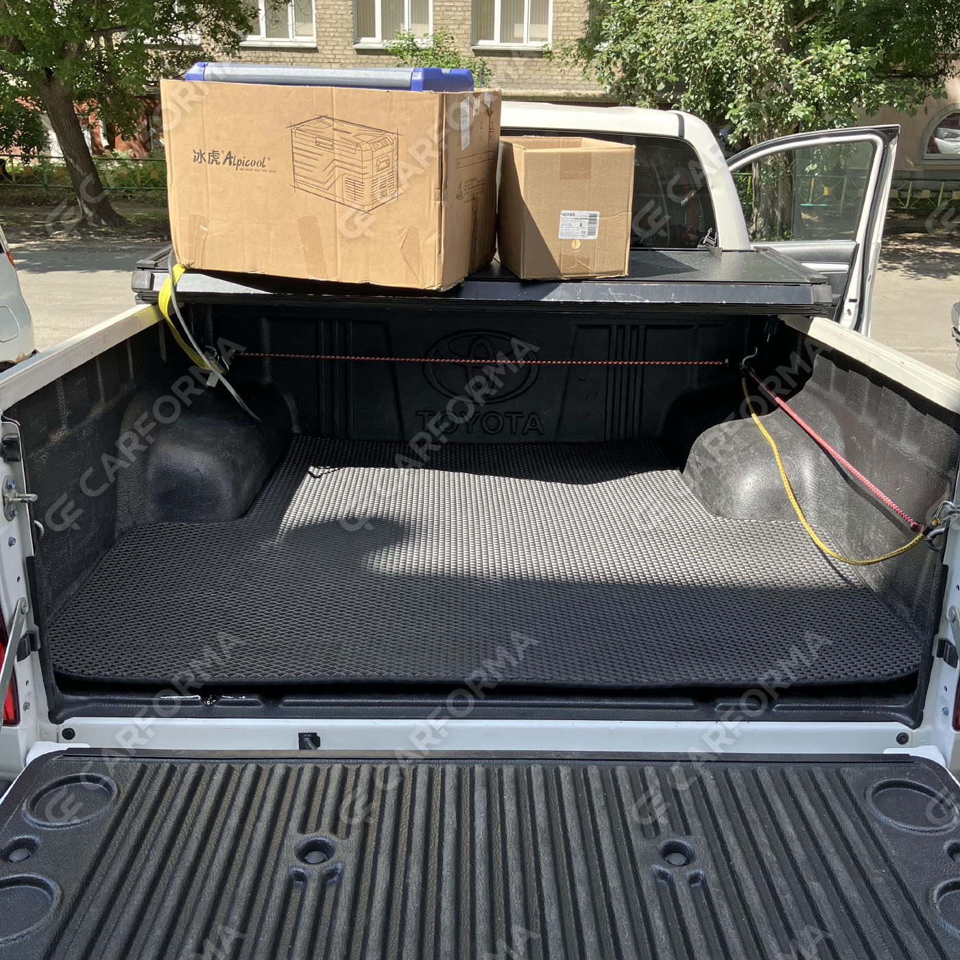 Ворсовые коврики на Toyota Hilux VII 2008&nbsp;-&nbsp;2015 в Новороссийске