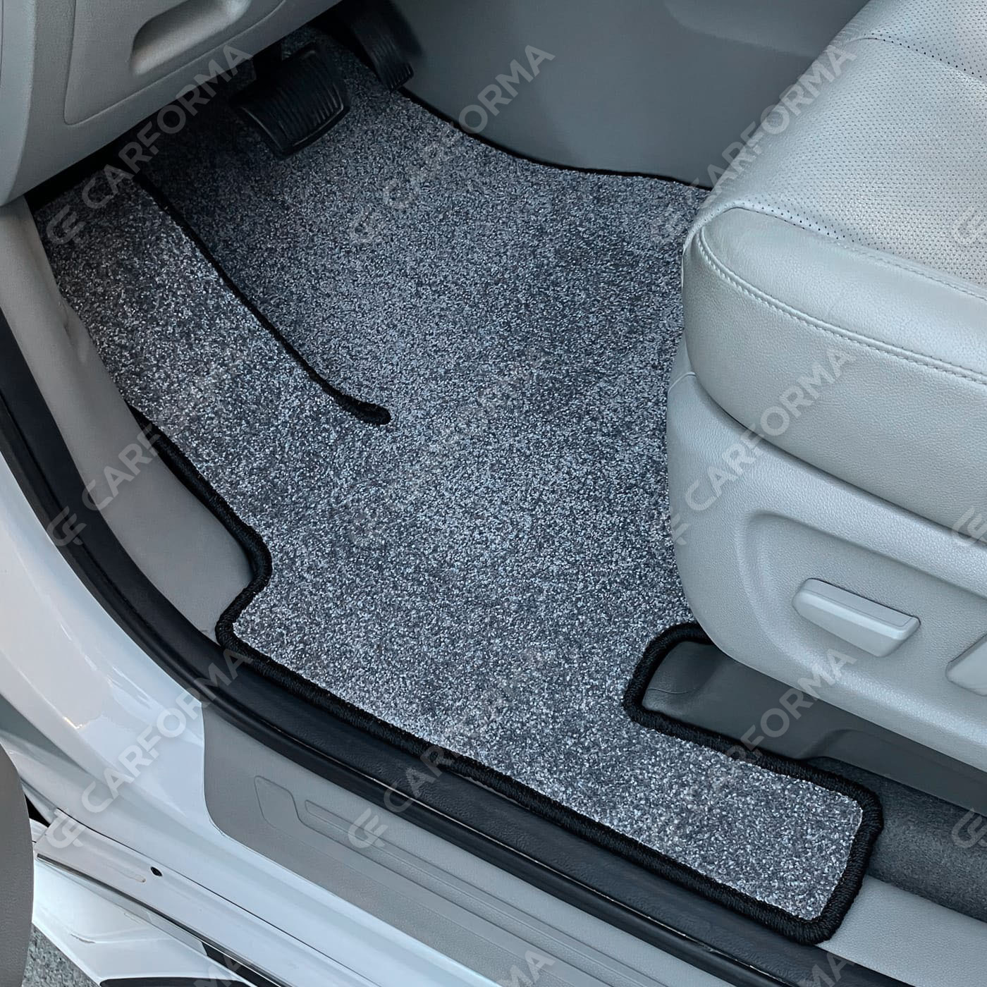 Ворсовые коврики на KIA Carnival III 7 мест 2014&nbsp;-&nbsp;2021 в Новороссийске