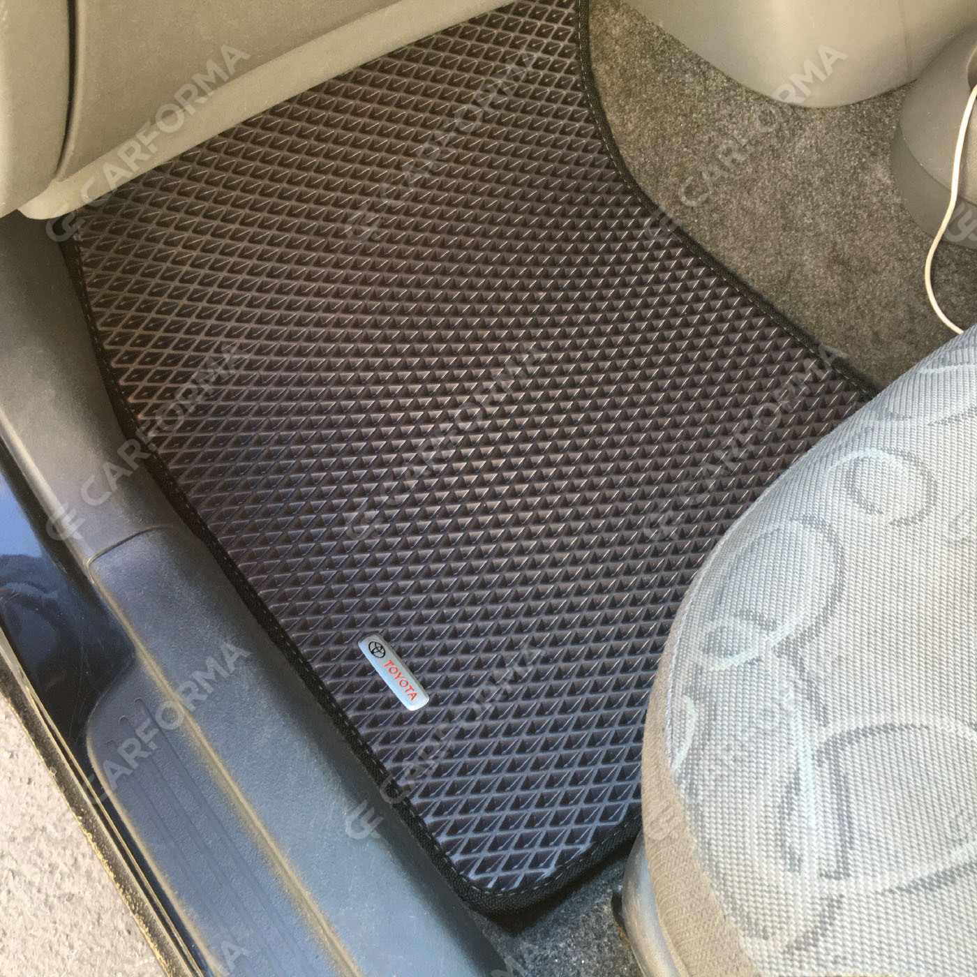 Ворсовые коврики на Toyota Vitz I 1998&nbsp;-&nbsp;2005 в Новороссийске