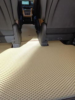 Ворсовые коврики на KIA Carnival IV 11 мест 2020 - 2026 в Новороссийске Ворсовые коврики на KIA Carnival IV 11 мест 2020 - 2026 в Новороссийске