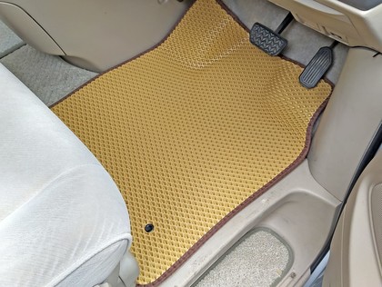 EVA коврики на Toyota Alphard (H10) 2002 - 2008 в Новороссийске