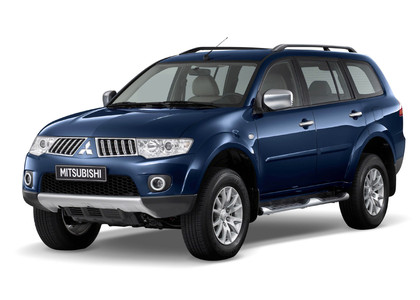 Коврики на Mitsubishi Pajero Sport II 2008 - 2017 в Новороссийске