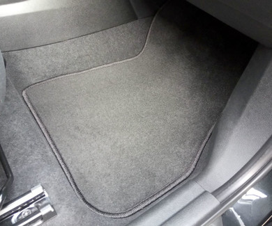 Коврики на BMW X1 (F48/F49) 2015 - 2022 в Новороссийске
