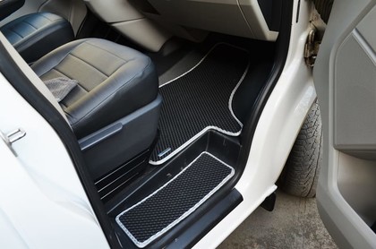 Коврики на Volkswagen Transporter (T6) 2015 - 2019 в Новороссийске