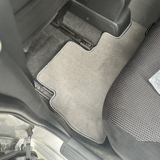 Коврики на Nissan Tiida (C11) 2004 - 2014 в Новороссийске