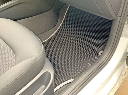 Коврики на Audi A1 (8X) 2010 - 2019 в Новороссийске