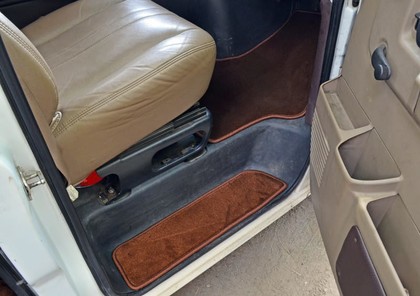 Коврики на Chevrolet Express 2002 - 2019 в Новороссийске