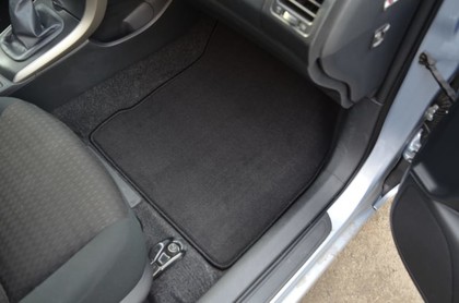 Коврики на Toyota Corolla (E15) 2006 - 2013 в Новороссийске