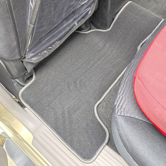 Коврики на Mitsubishi Pajero Sport II 2008 - 2017 в Новороссийске