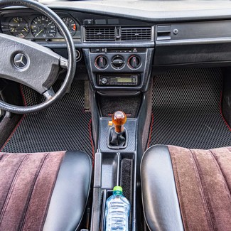 Коврики на Mercedes 190 (W201) 1982 - 1993 в Новороссийске