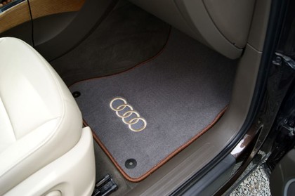 Коврики на Audi Q5 I 2008 - 2017 в Новороссийске