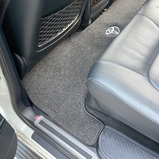 Коврики на Toyota Land Cruiser 200 2007 - 2021 в Новороссийске