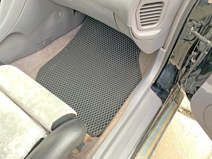 Коврики на Mitsubishi Eclipse II 1994 - 1999 в Новороссийске