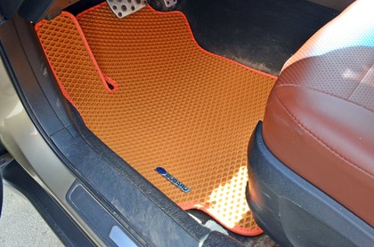 Коврики на Subaru Forester III 2007 - 2013 в Новороссийске