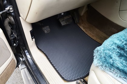 Коврики на Cadillac Escalade II 2002 - 2007 в Новороссийске