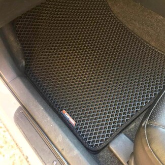 Ворсовые коврики на Toyota Corolla Axio (E14) 2006 - 2012 в Новороссийске Ворсовые коврики на Toyota Corolla Axio (E14) 2006 - 2012 в Новороссийске