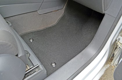 Коврики на Volkswagen Touran 2003 - 2015 в Новороссийске