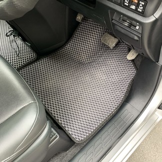 Коврики на Toyota Esquire (R80) 2014 - 2021 в Новороссийске