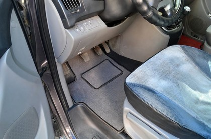 Ворсовые коврики на Hyundai H1 II 2007 - 2022 в Новороссийске