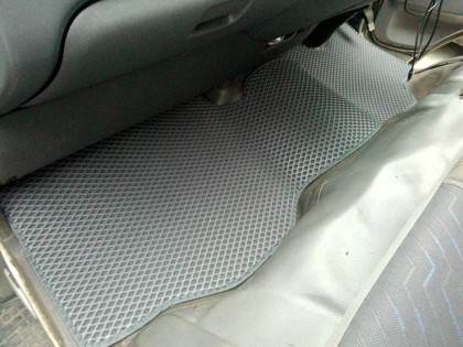 Коврики на Nissan Caravan (E25) 2001 - 2012 в Новороссийске
