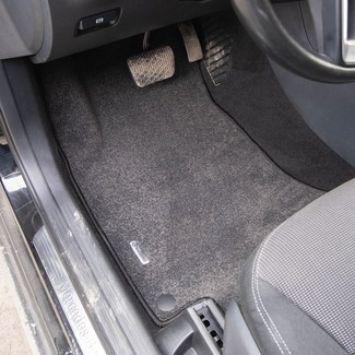 Коврики на Mercedes GLA (X156) 2014 - 2020 в Новороссийске