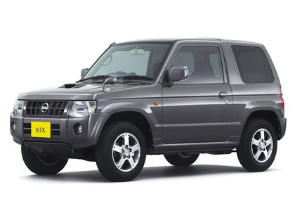 Коврики на Nissan Kix 2008 - 2012 в Новороссийске