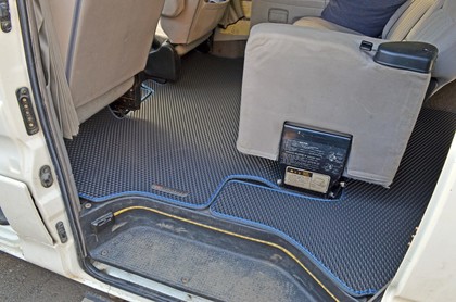 Коврики на Mitsubishi Delica 4 1994 - 2007 в Новороссийске