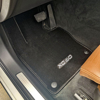 Ворсовые коврики на Volvo XC60 II 2017 - 2025 в Новороссийске