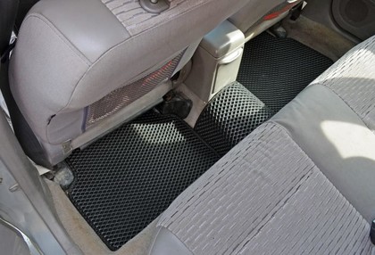 Коврики на Subaru Forester II 2002 - 2008 в Новороссийске