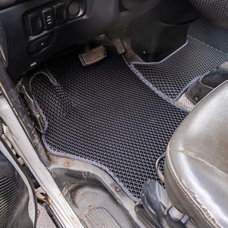 Коврики на Hyundai H1 I 1996 - 2007 в Новороссийске