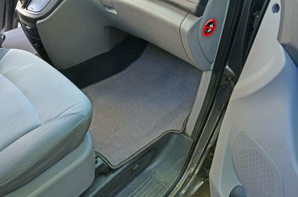 Ворсовые коврики на Hyundai H1 II 2007 - 2022 в Новороссийске