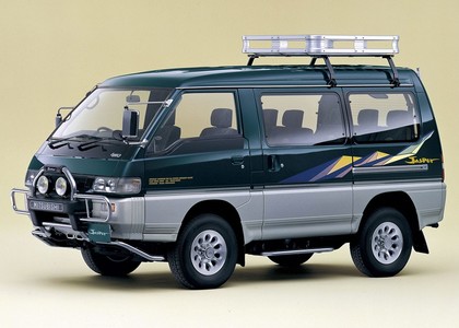 Коврики на Mitsubishi Delica 3 1986 - 1999 в Новороссийске