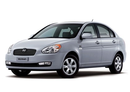 Коврики на Hyundai Verna 2005 - 2010 в Новороссийске