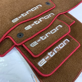 Коврики на Audi Q8 e-tron 2022 - 2025 в Новороссийске
