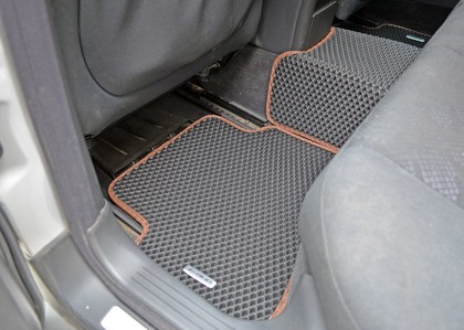 Коврики на Mercedes C (W203) 2000 - 2008 в Новороссийске