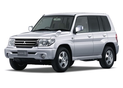 Коврики на Mitsubishi Pajero iO 1998 - 2007 в Новороссийске