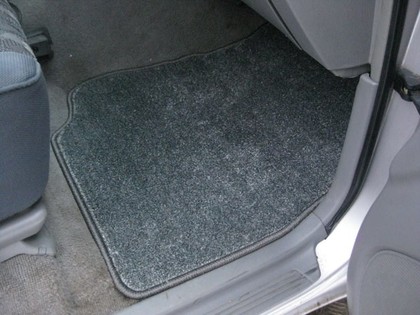 Ворсовые коврики на Toyota Land Cruiser 105 1998 - 2002 в Новороссийске