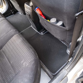 Коврики на Toyota Corolla (E15) 2006 - 2013 в Новороссийске