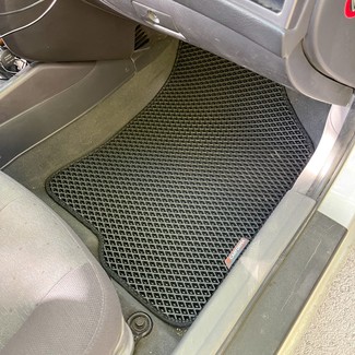 Коврики на Hyundai Elantra 3 (XD) 2000 - 2010 в Новороссийске