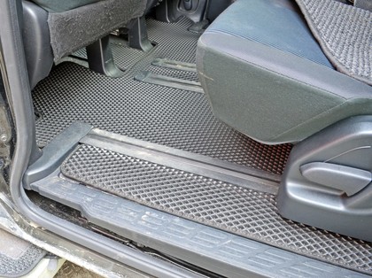 Коврики на Toyota Esquire (R80) 2014 - 2021 в Новороссийске