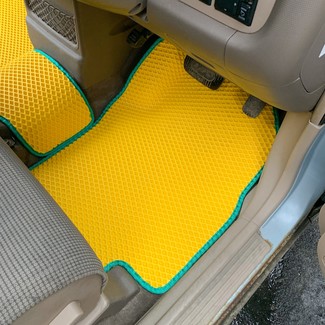 Коврики на Nissan Cube II 2002 - 2008 в Новороссийске