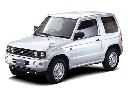 Коврики на Mitsubishi Pajero Mini II 1998 - 2012 в Новороссийске